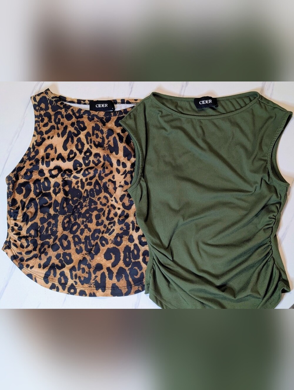 Cider Bundle 2 Size Small Ribbed Ruched Crop Tops Olive & Leopard